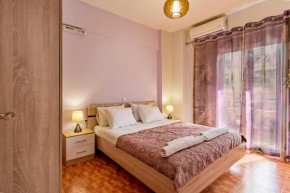Arie's 1 Bedroom Apartment